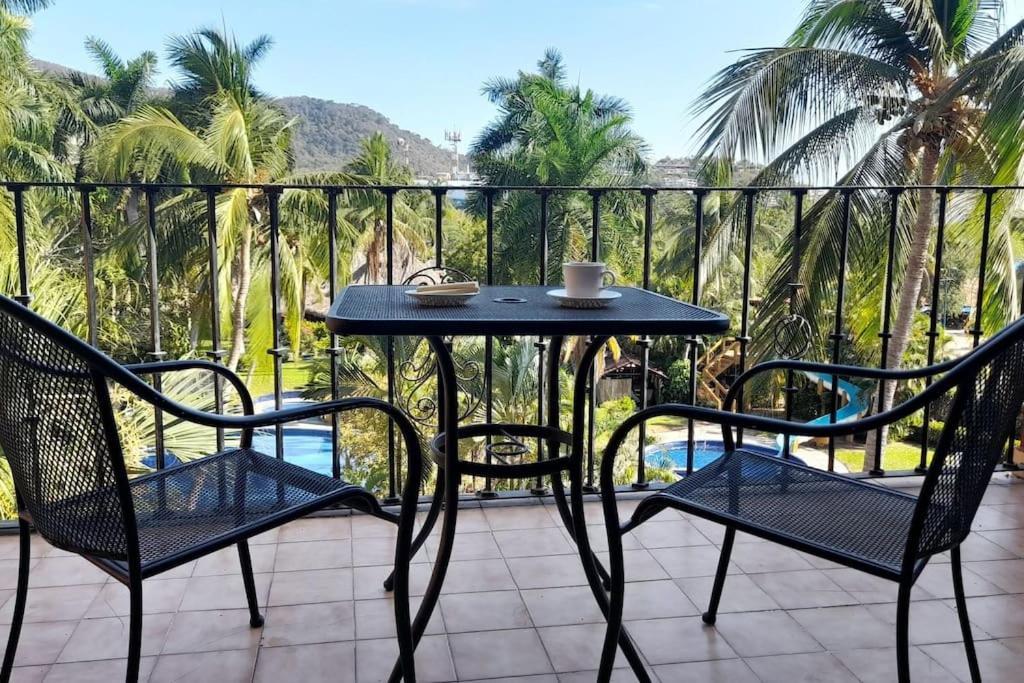 Sol Y Mar. Delfines Apartment Ixtapa  Bagian luar foto